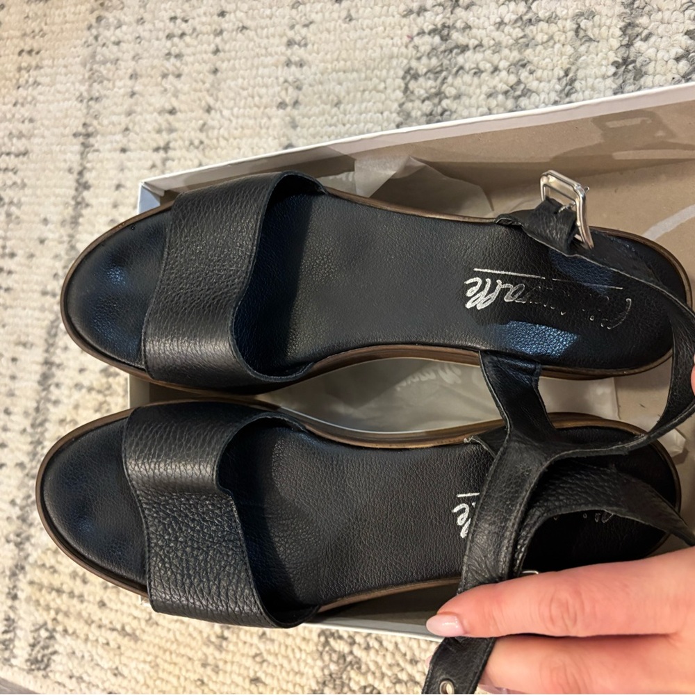 Black Women's Leather Ankle-Strap Sandals